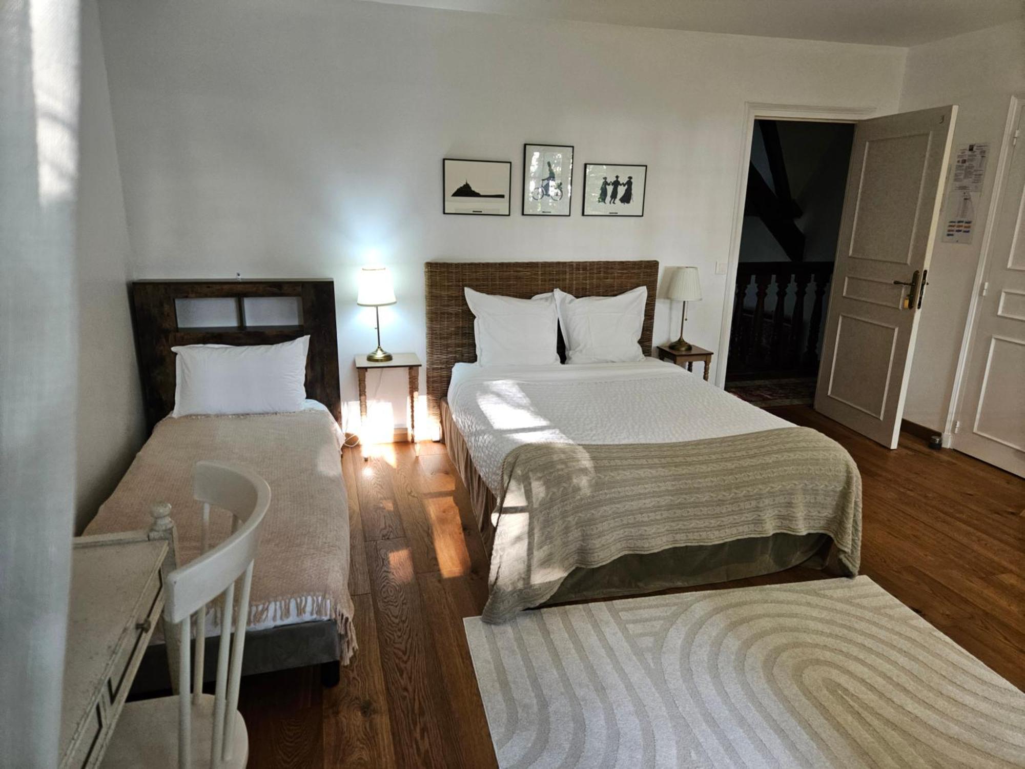 Bed And Breakfast Saultchevreuil, Au Mont Saint Michel ヴィルデュ・レ・ポエル エクステリア 写真